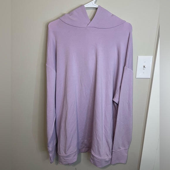 NWT Offline by Aerie Light Purple “Coffee, Carbs, Cardio” Hoodie - Picture 4 of 8